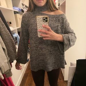 new with tags lizard thicket grey sweater